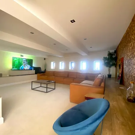 Capsule La Grange Arcade De Jeux Billard 4 300m2 * Vicq (Nord)