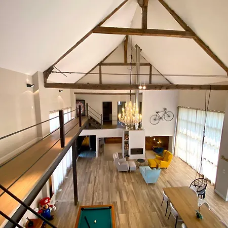 Capsule La Grange Arcade De Jeux Billard 4 300m2 Villa *