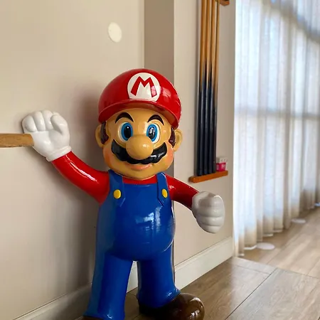 Capsule La Grange Arcade De Jeux Billard 4 300m2 Villa *