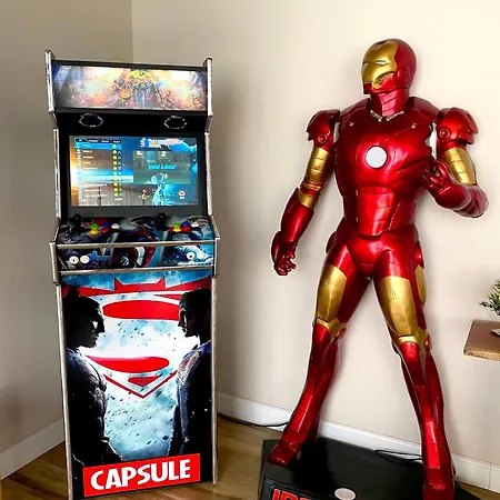 Capsule La Grange Arcade De Jeux Billard 4 300m2 Vicq (Nord)