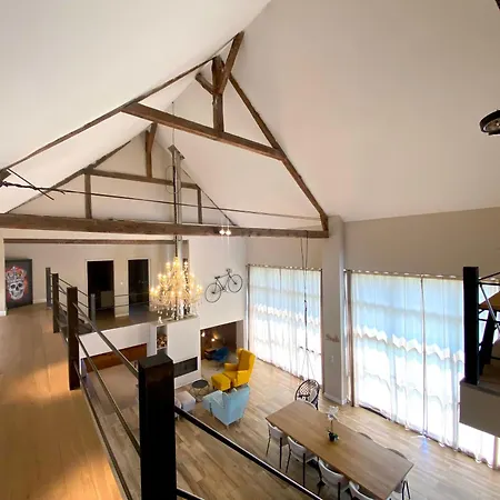 Villa Capsule La Grange Arcade De Jeux Billard 4 300m2 *