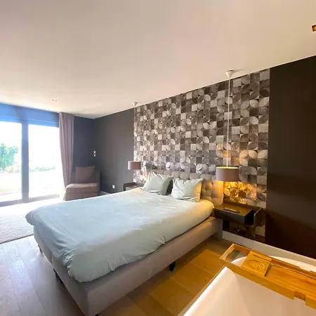 Villa Capsule La Grange Arcade De Jeux Billard 4 300m2 Vicq (Nord)