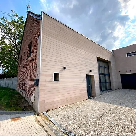 Capsule La Grange Arcade De Jeux Billard 4 300m2 Vicq (Nord)